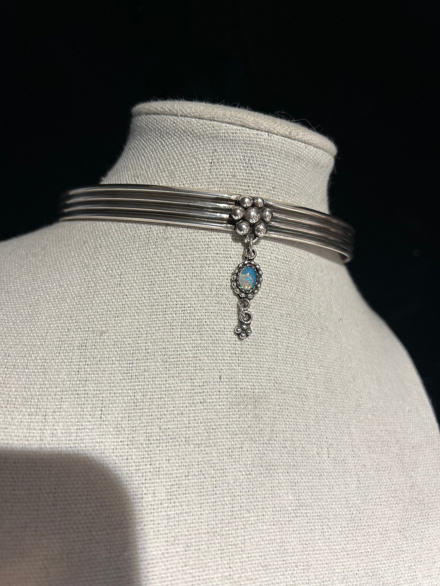 Flower Opal Collar